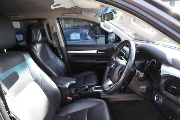 2018 Toyota Hilux SR5 GUN126R 4X4