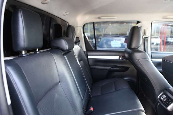 2018 Toyota Hilux SR5 GUN126R 4X4