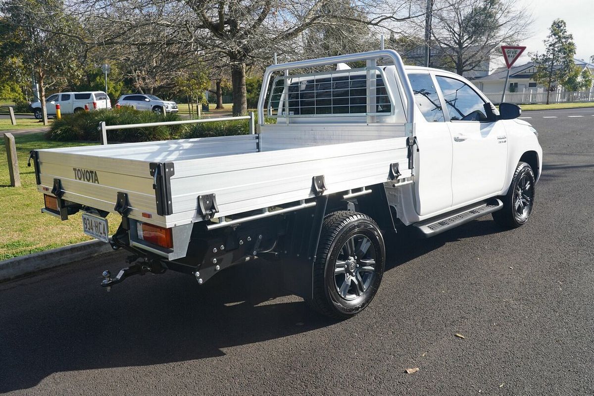 2023 Toyota Hilux SR (4x4) GUN126R 4X4