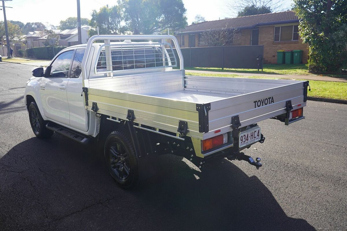 2023 Toyota Hilux SR (4x4) GUN126R 4X4