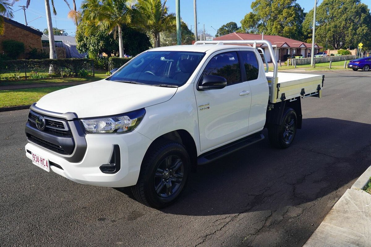 2023 Toyota Hilux SR (4x4) GUN126R 4X4
