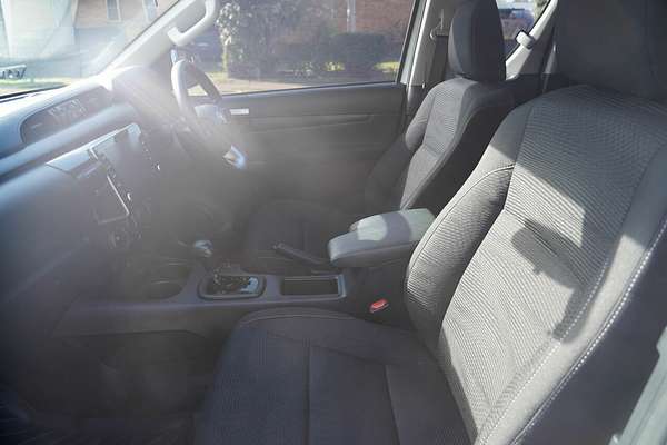 2023 Toyota Hilux SR (4x4) GUN126R 4X4