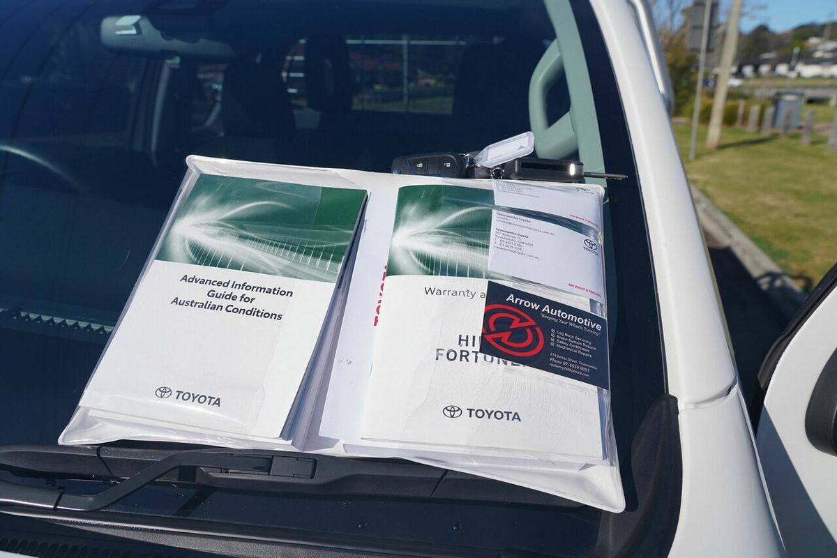 2023 Toyota Hilux SR (4x4) GUN126R 4X4