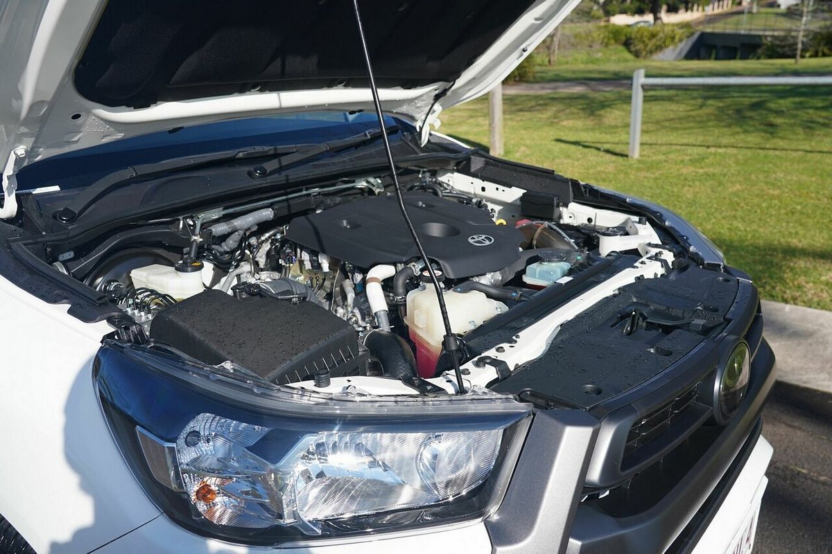 2023 Toyota Hilux SR (4x4) GUN126R 4X4