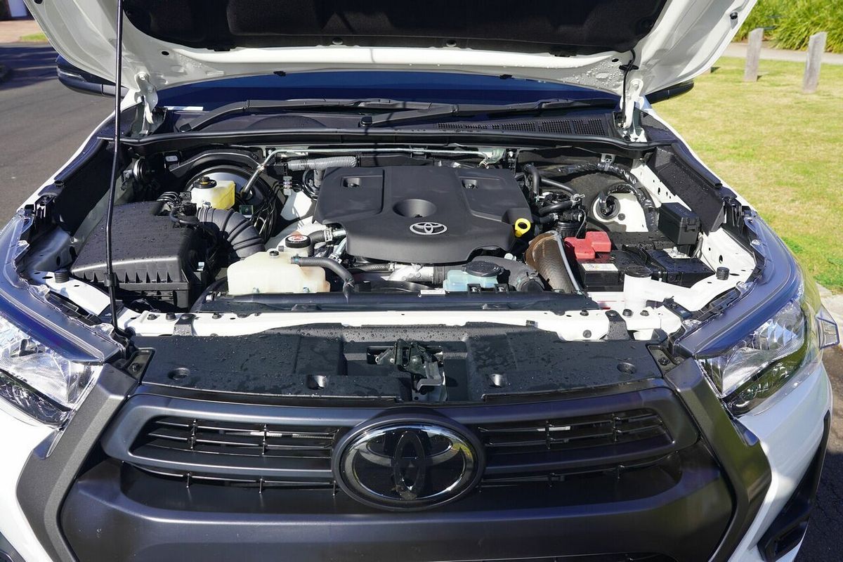 2023 Toyota Hilux SR (4x4) GUN126R 4X4