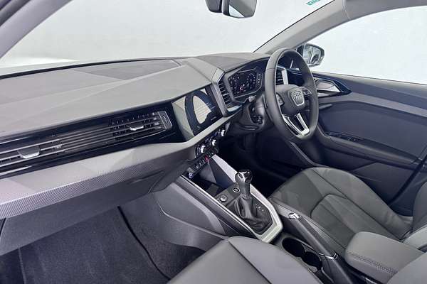 2025 Audi A1 40 TFSI S line GB