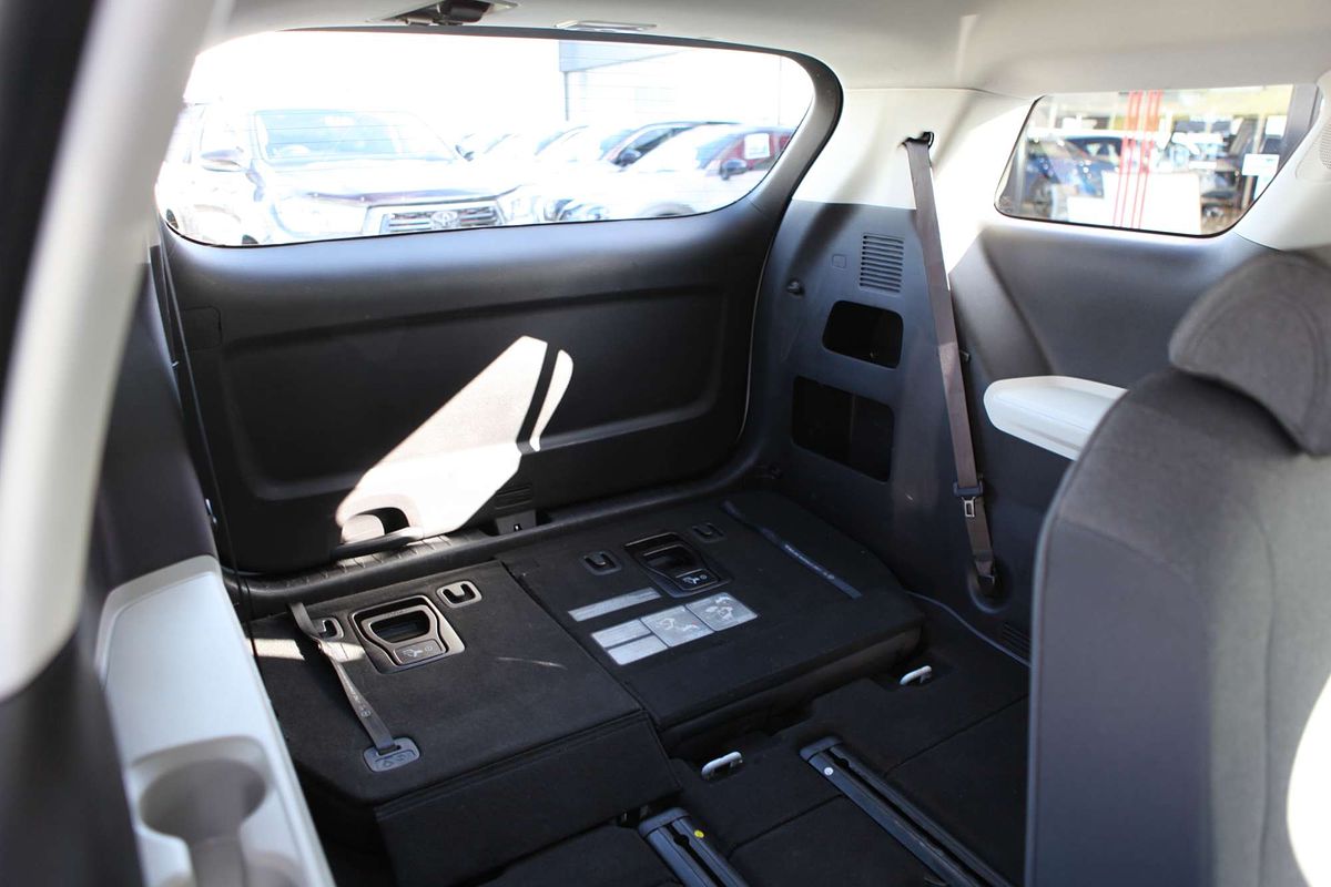 2021 Kia Carnival Si KA4