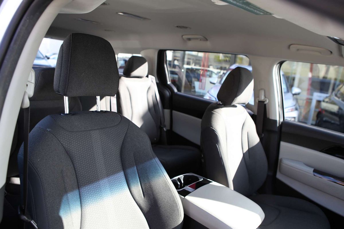 2021 Kia Carnival Si KA4