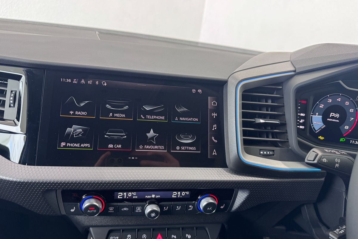 2025 Audi A1 40 TFSI S line GB