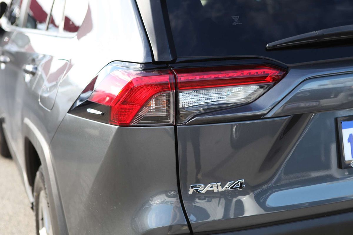 2020 Toyota RAV4 GXL MXAA52R
