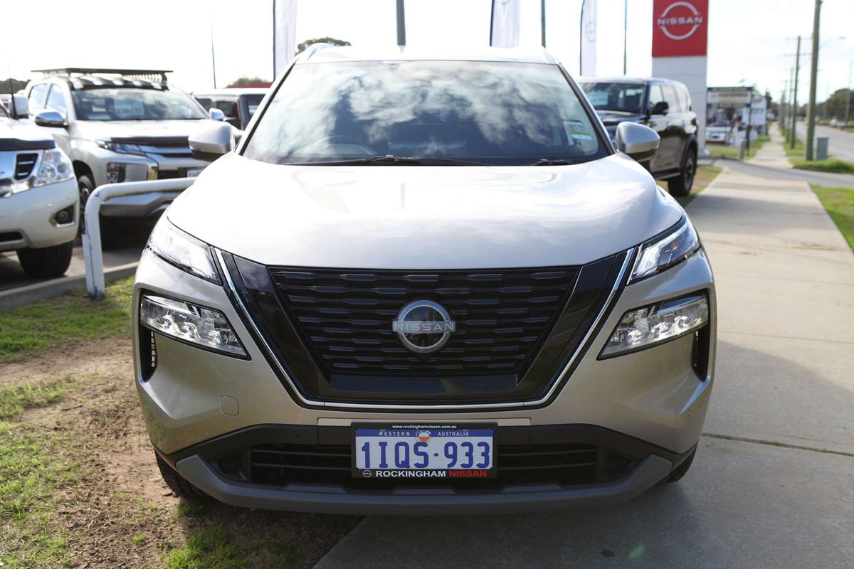2025 Nissan X-TRAIL ST-L e-POWER T33