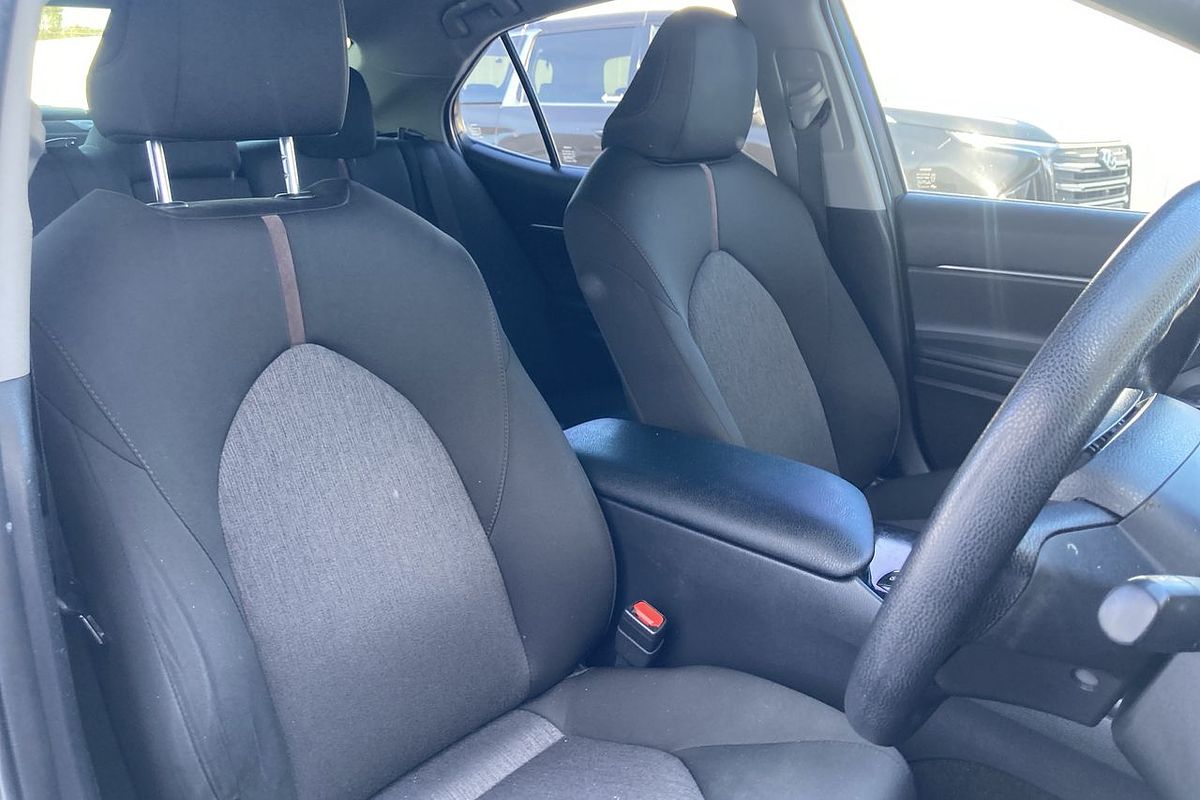 2021 Toyota Camry Ascent AXVH70R