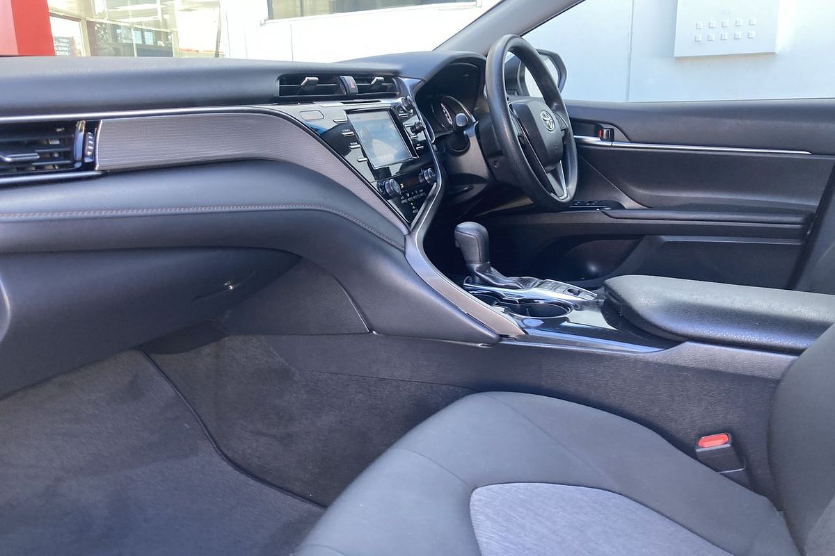 2021 Toyota Camry Ascent AXVH70R