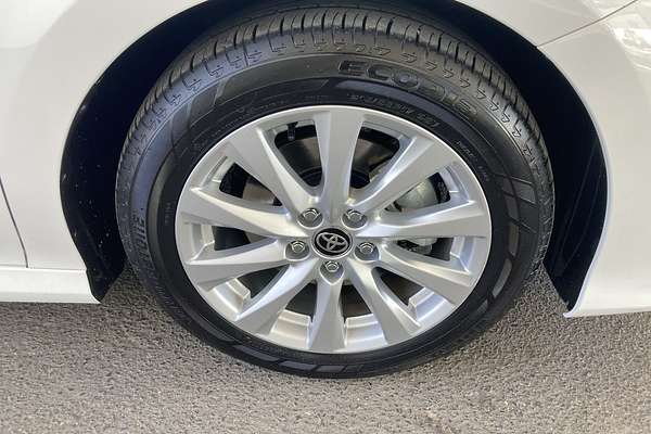 2021 Toyota Camry Ascent AXVH70R