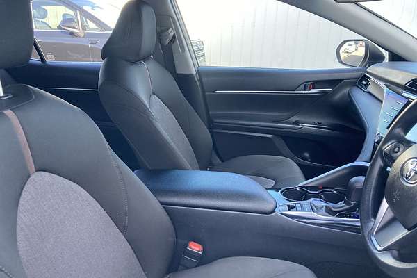 2021 Toyota Camry Ascent AXVH70R