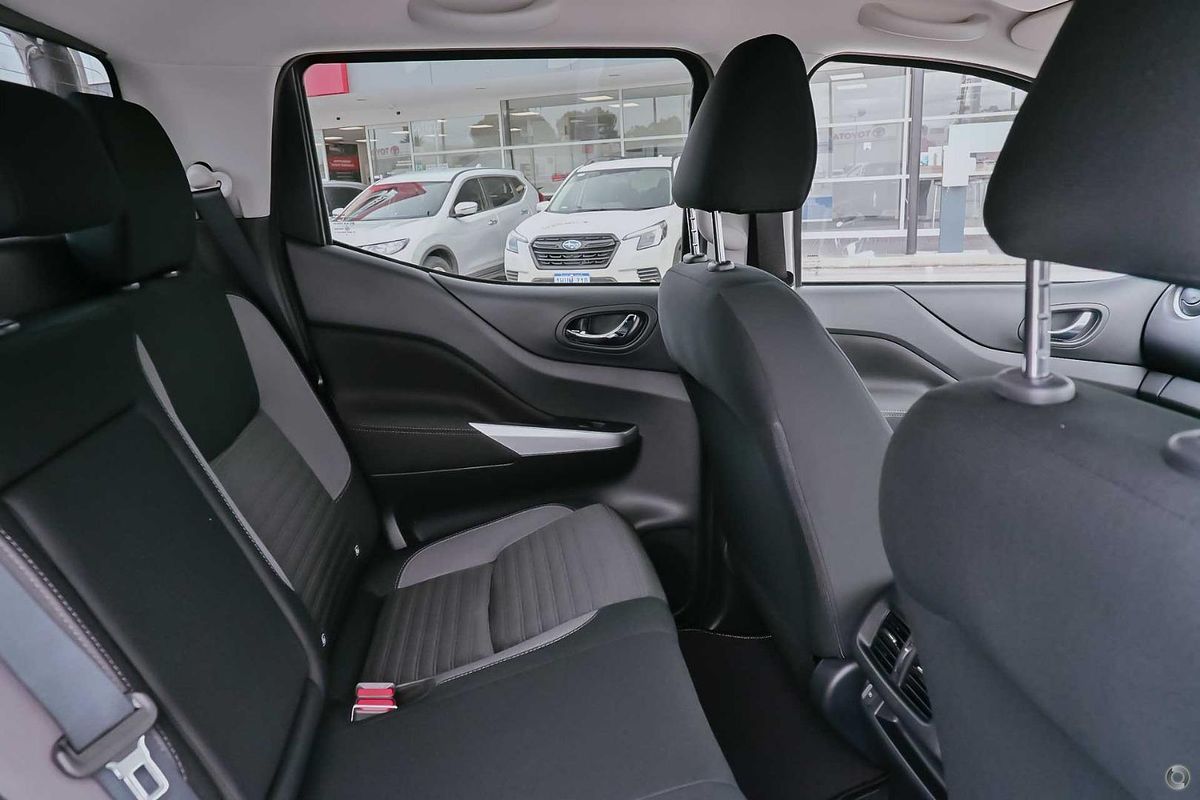 2025 Nissan Navara ST-X D23 Rear Wheel Drive