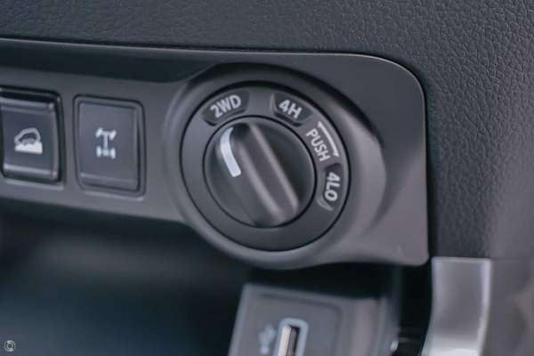2025 Nissan Navara ST-X D23 Rear Wheel Drive