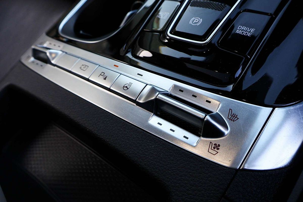 2022 Kia Carnival Platinum KA4