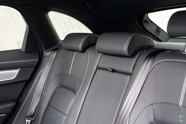 2023 Jaguar F-PACE D300 R-Dynamic SE X761