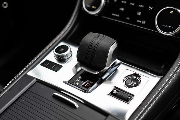2023 Jaguar F-PACE D300 R-Dynamic SE X761