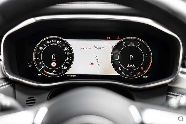 2023 Jaguar F-PACE D300 R-Dynamic SE X761