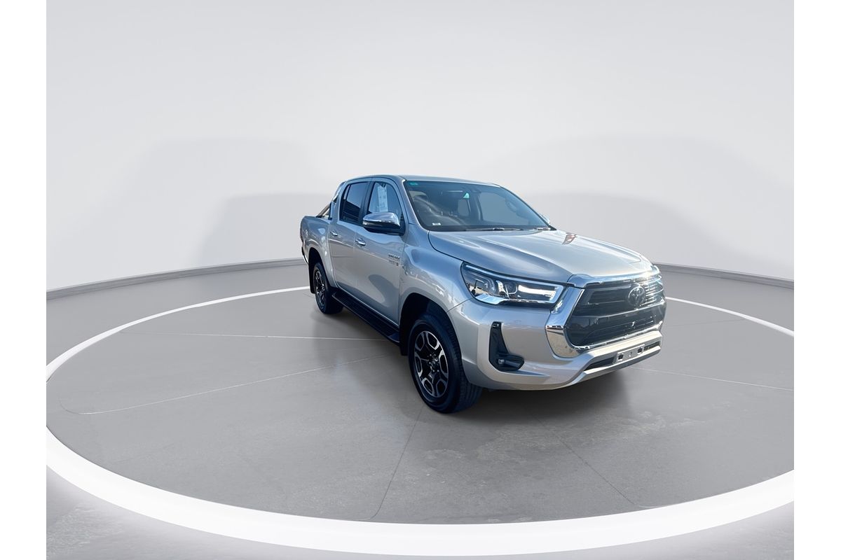2023 Toyota Hilux SR5 GUN126R 4X4