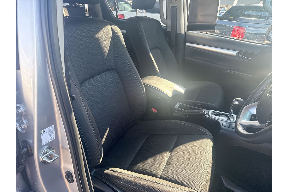 2023 Toyota Hilux SR5 GUN126R 4X4