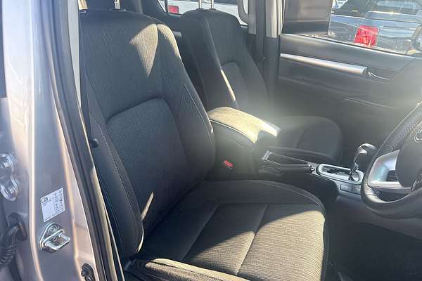 2023 Toyota Hilux SR5 GUN126R 4X4