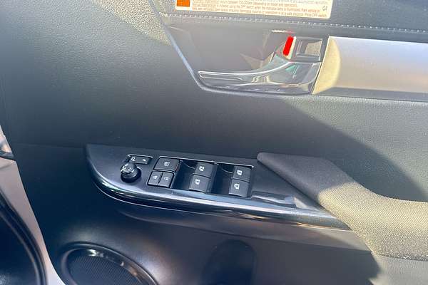 2023 Toyota Hilux SR5 GUN126R 4X4
