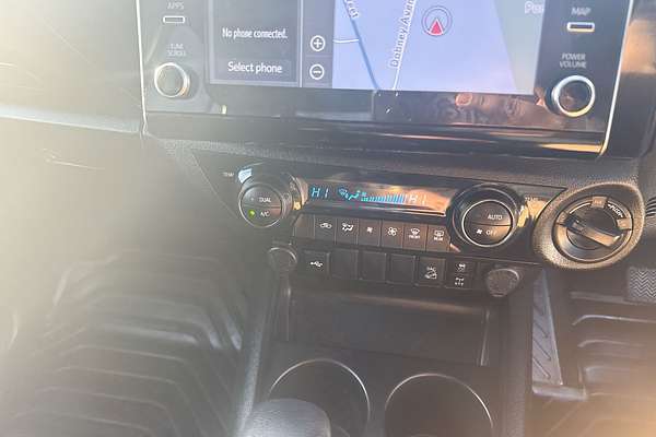 2023 Toyota Hilux SR5 GUN126R 4X4