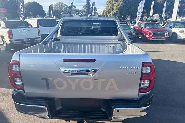 2023 Toyota Hilux SR5 GUN126R 4X4