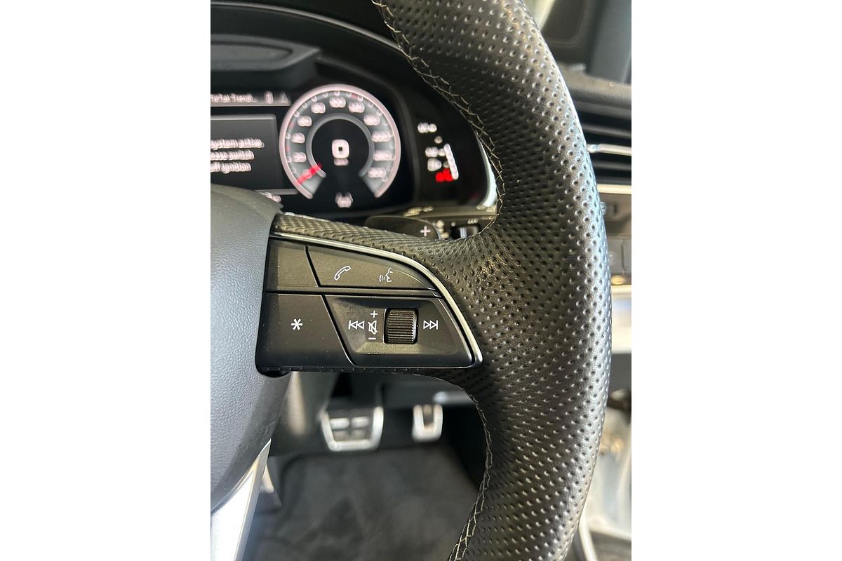 2023 Audi Q7 50 TDI S line 4M