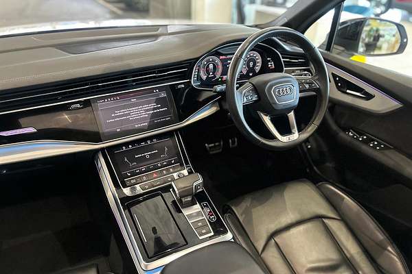 2023 Audi Q7 50 TDI S line 4M