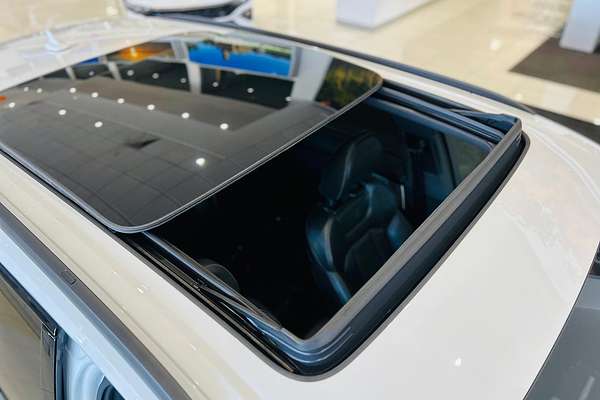 2023 Audi Q7 50 TDI S line 4M
