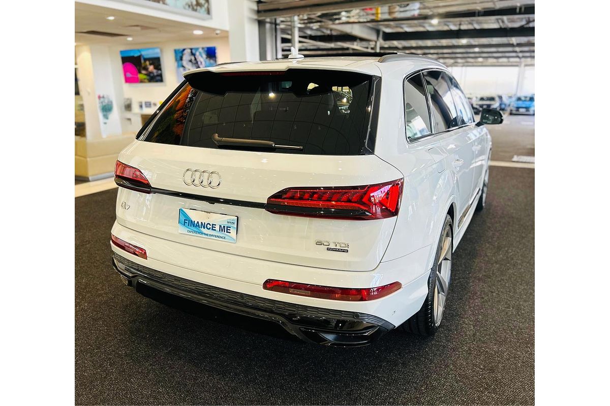 2023 Audi Q7 50 TDI S line 4M