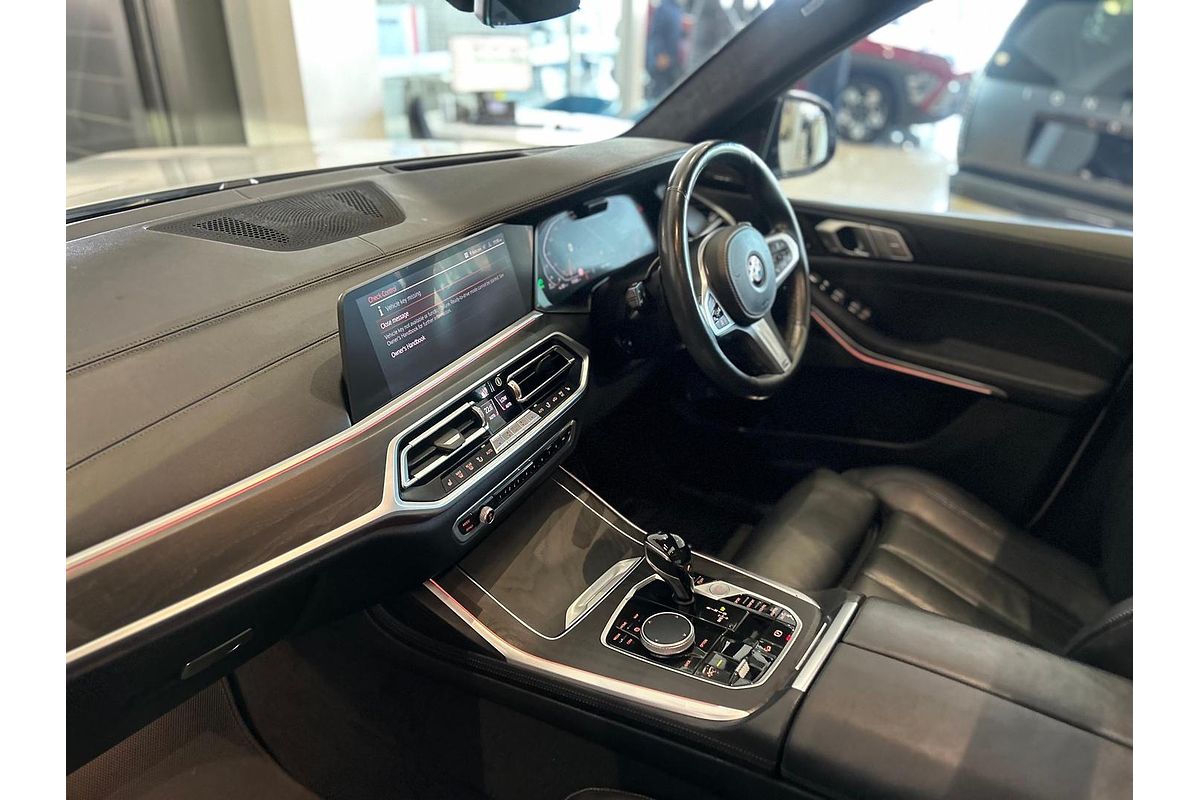 2020 BMW X7 xDrive30d G07