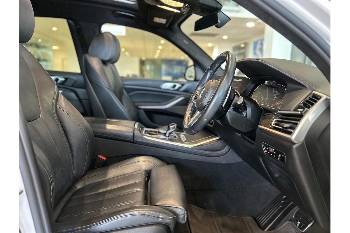 2020 BMW X7 xDrive30d G07