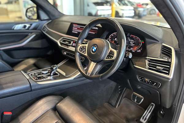2020 BMW X7 xDrive30d G07