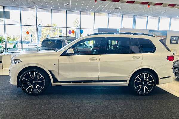 2020 BMW X7 xDrive30d G07