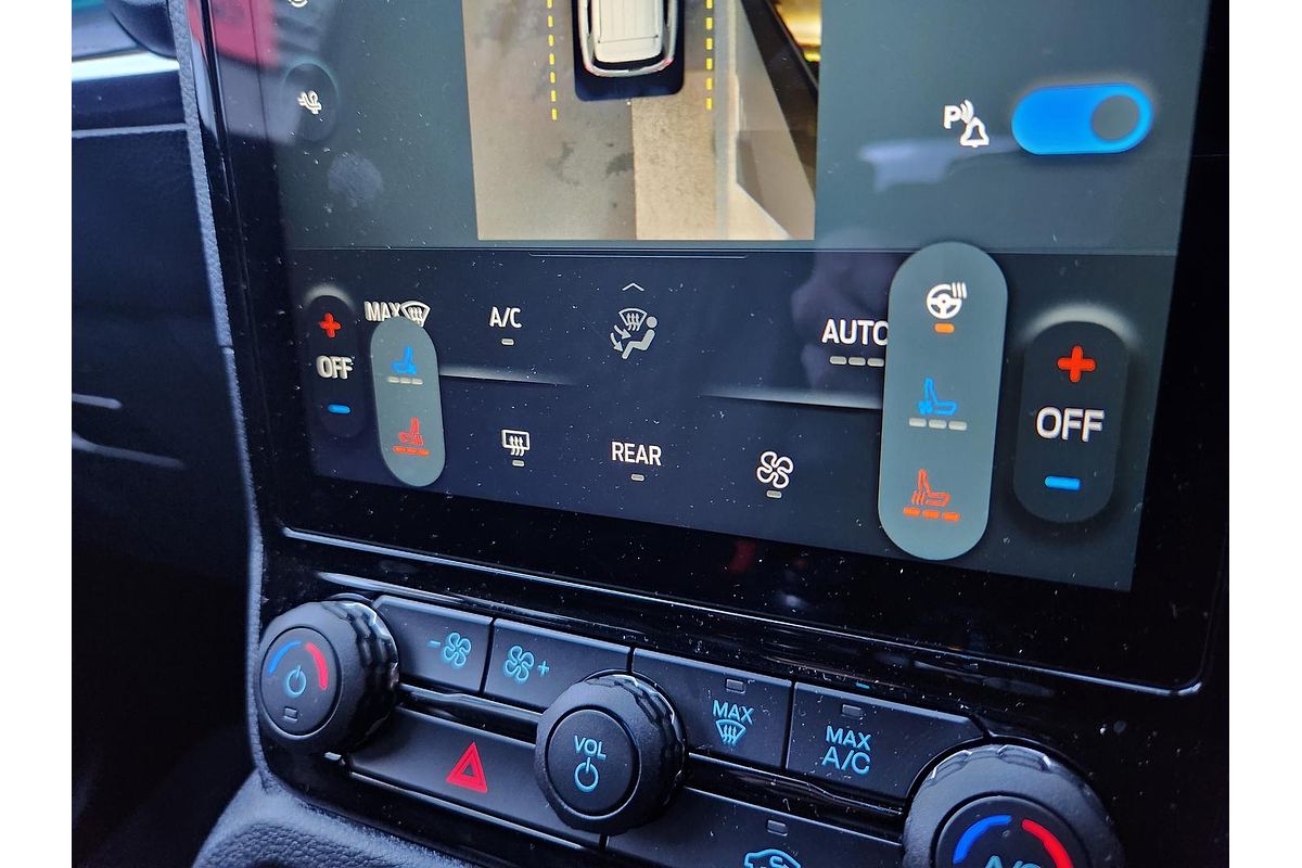 2025 Ford Everest Platinum 3.0L