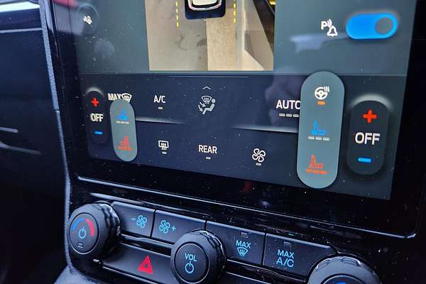 2025 Ford Everest Platinum 3.0L