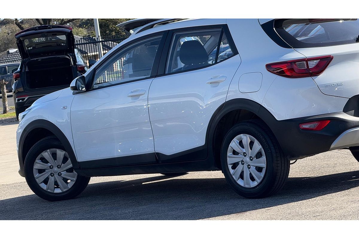 2023 Kia Stonic S YB