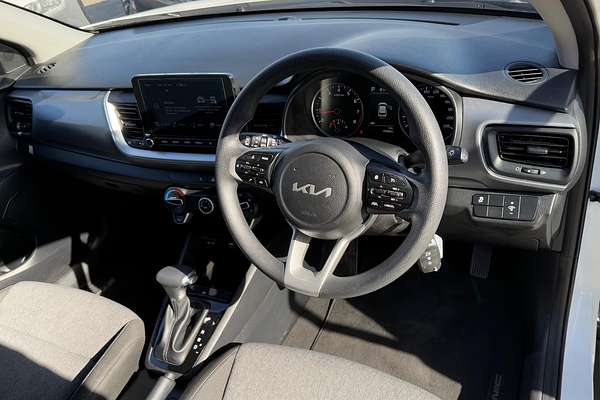 2023 Kia Stonic S YB