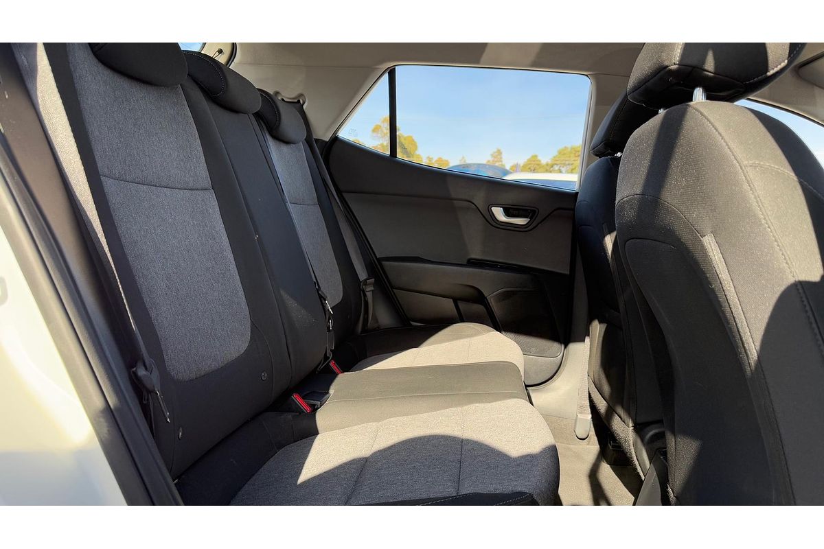2023 Kia Stonic S YB