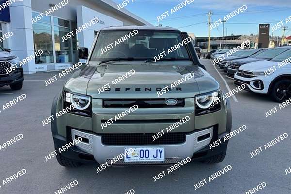 2022 Land Rover Defender 90 P300 L663