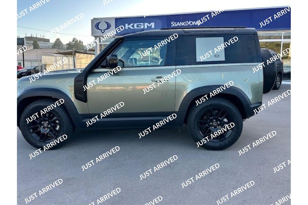 2022 Land Rover Defender 90 P300 L663