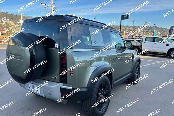 2022 Land Rover Defender 90 P300 L663