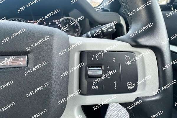 2022 Land Rover Defender 90 P300 L663