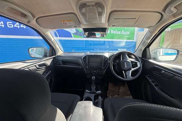 2021 Isuzu D-MAX SX  4X4