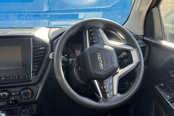 2021 Isuzu D-MAX SX  4X4